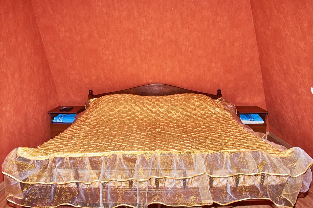 California Guest House 哥里 外观 照片